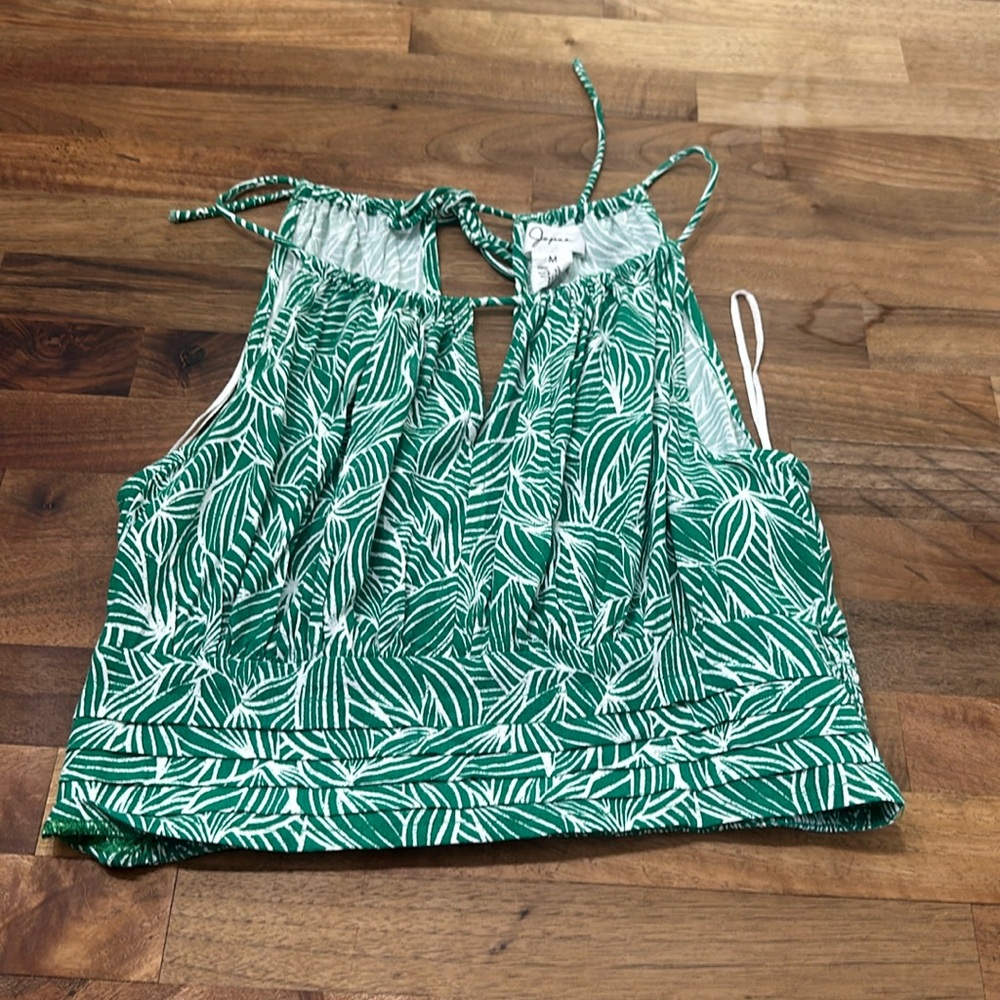 Green crop top